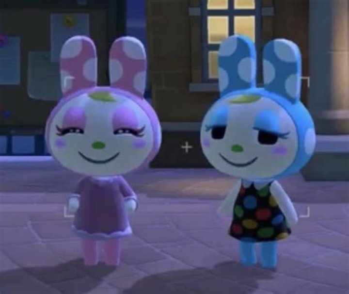 Are Francine and Chrissy sisters Animal Crossing?
