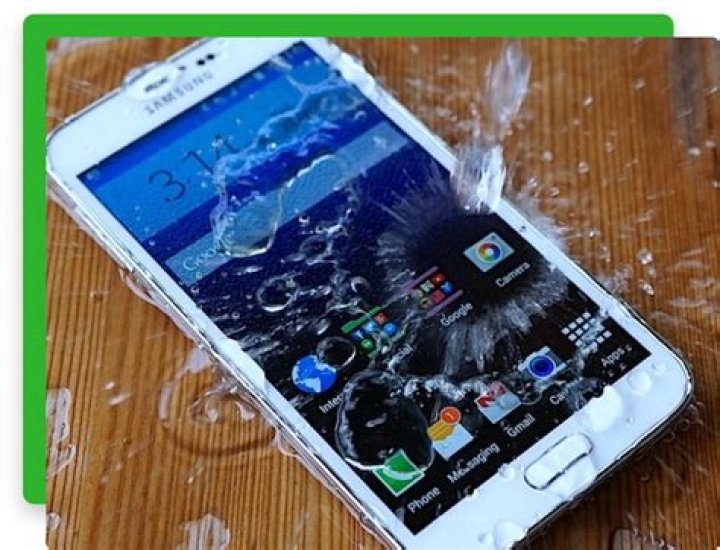 How much does it cost to fix water damaged phone?